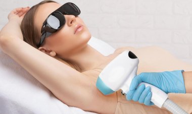 Laser Hair Removal: Safe, Long-Lasting Hair Reduction Explained | Expert Medical